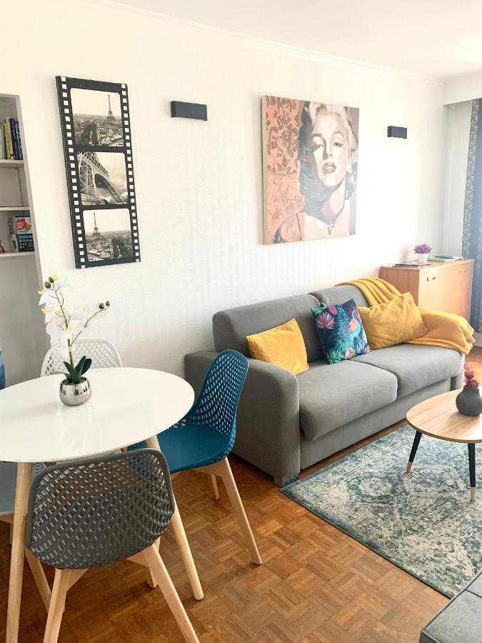 Little Champs-Elysees Apartamento Drancy Exterior foto